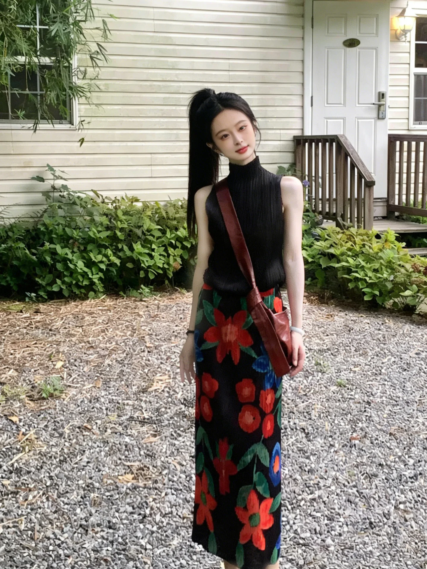 

Женский модный комплект с цветочным принтом и высокой талией, винтажный стиль, в духе Гонконга: длинная юбка и топ с высокой талией