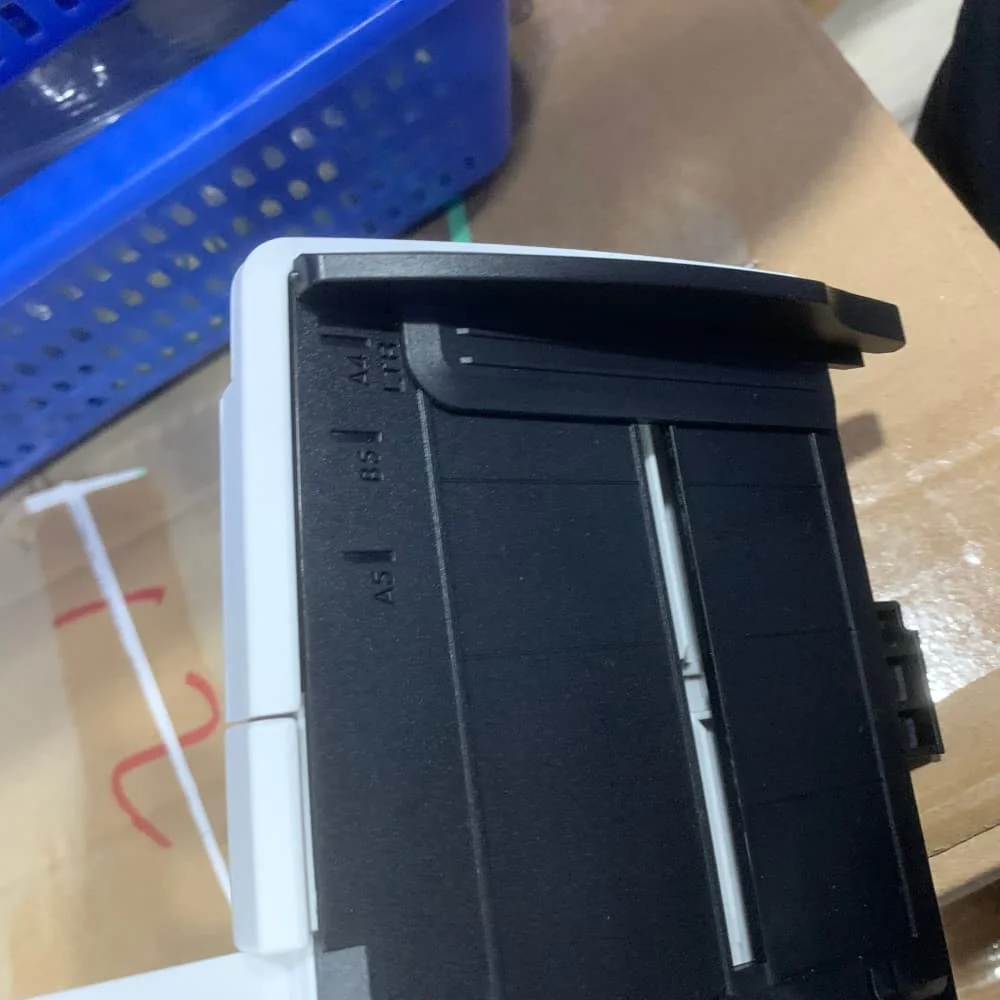 

1pcs ADF Paper Input Tray Chute Unit for Fujitsu fi-6130 fi-6140 fi-6230 fi-6240