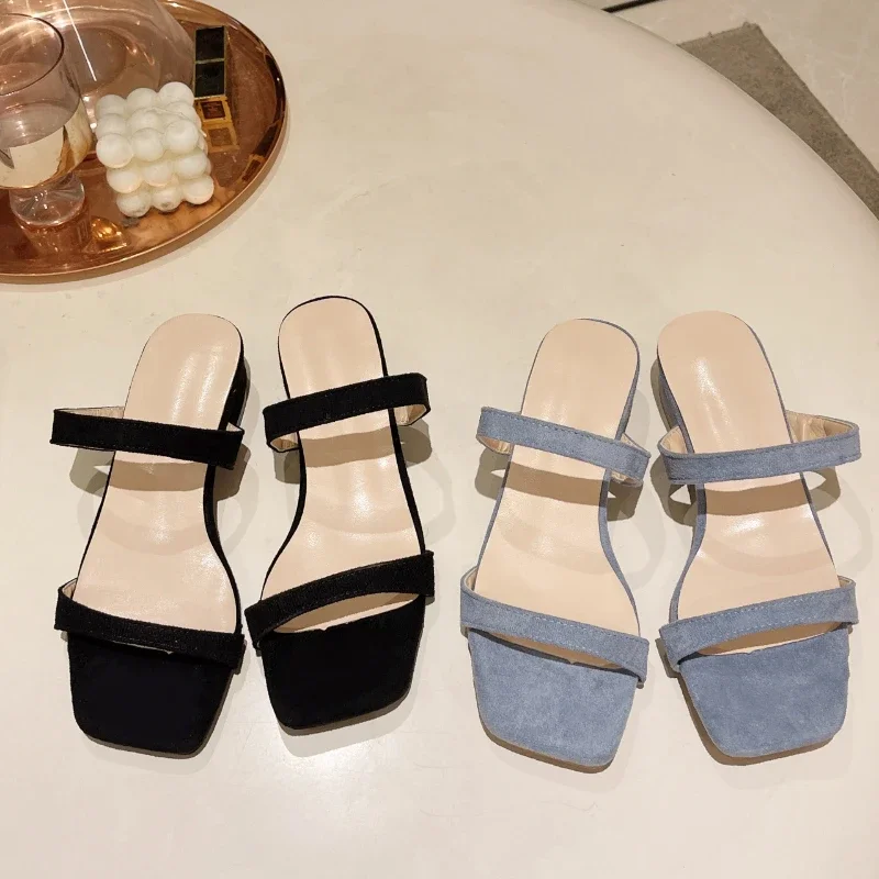 Women Low Heels Sandals Summer Black Square Exposed toe Shoes Simple Slippers Summer Beach Outdoor Sexy Shoes