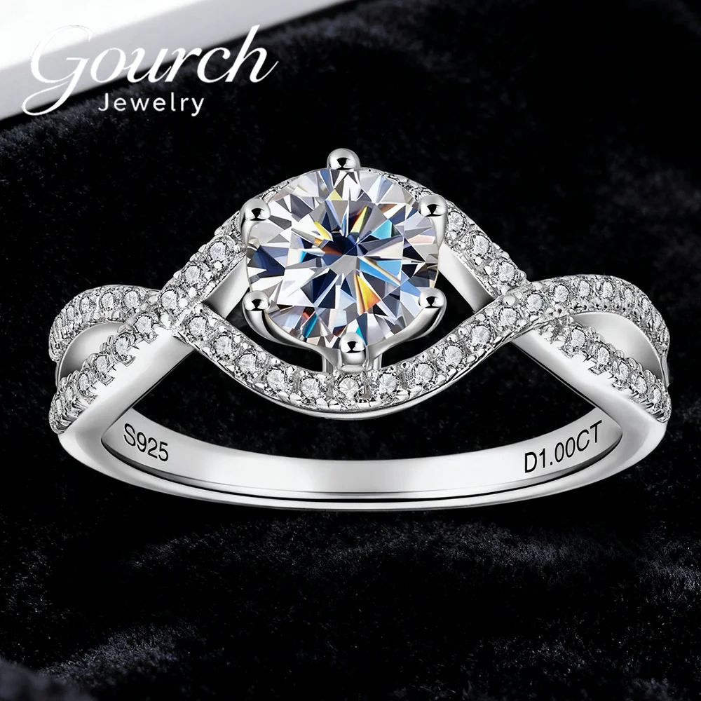 

Gourch D VVS1 Round Cut 1CT Moissanite Ring S925 Sterling Silver Plated 18k Gold Luxury Wedding Engagement Jewelry for Women