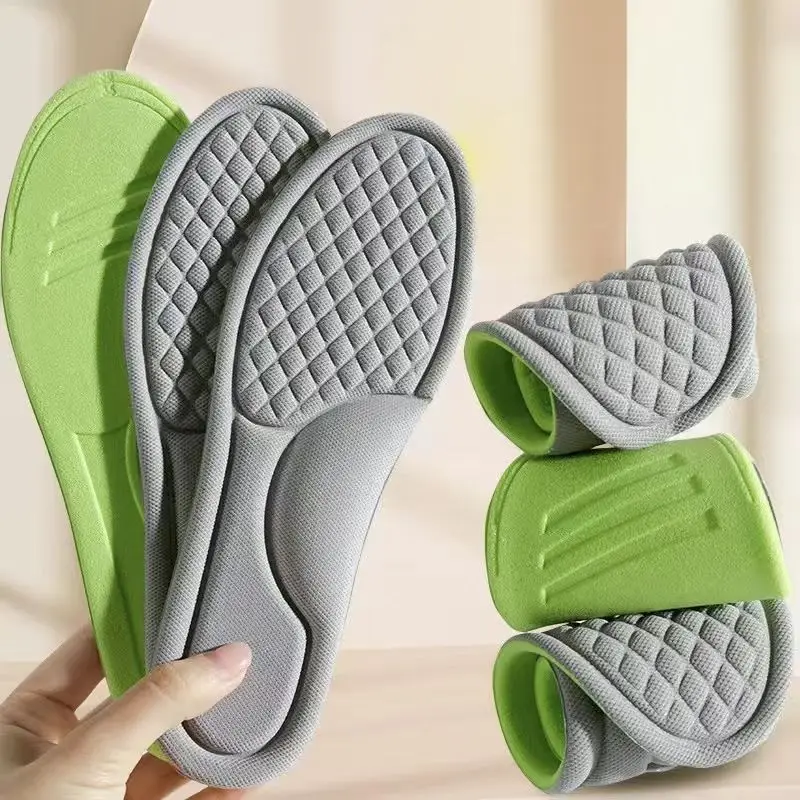Summer Unisex Sweat Absorbing Breathable Sports Insole Mugwort Antibacterial and Deodorizing Cushioning Insole for Various Shoes