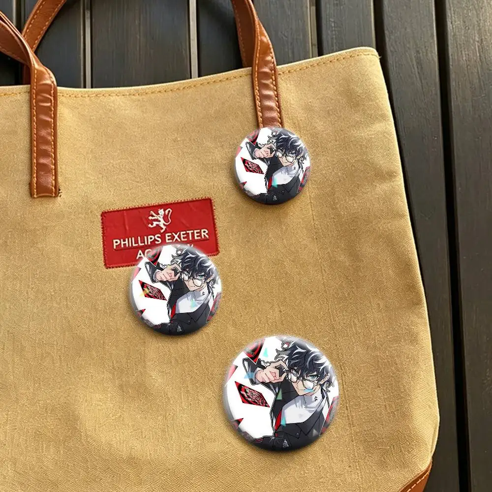 Goro Akechi Persona Joker 32/44/58mm Handmade Pins Round Brooch Badge Backpacks Clothes Jewelry Gifts