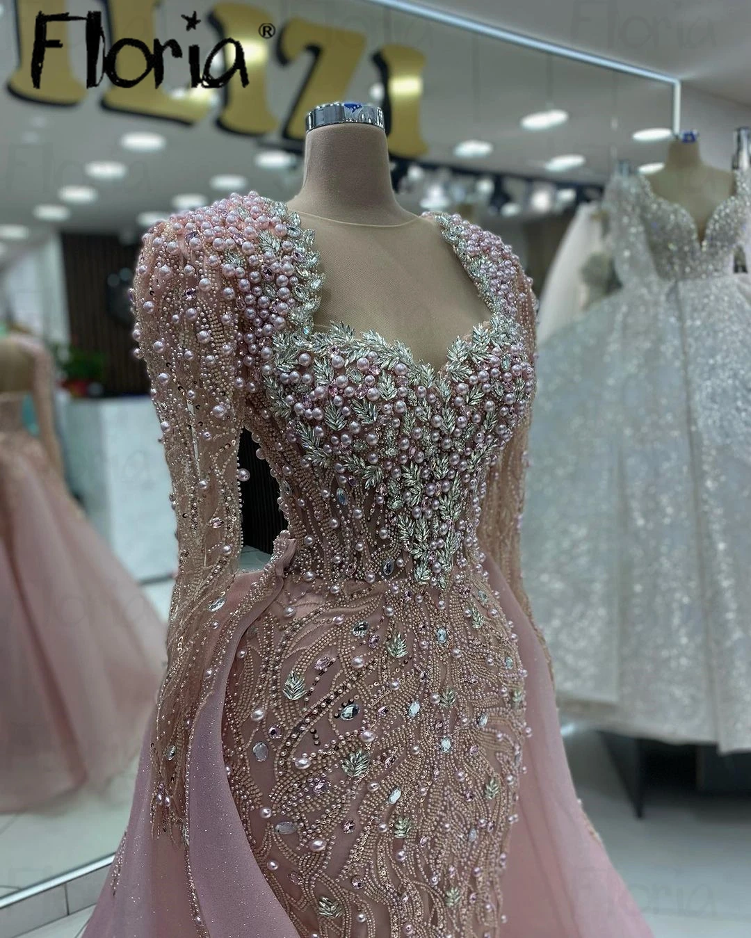 Sparkling Pink 2024 Women Evening Dress High Back Long Sleeve Pearls Wedding Party Gowns With Overskirts Dubai Formal Prom Dress