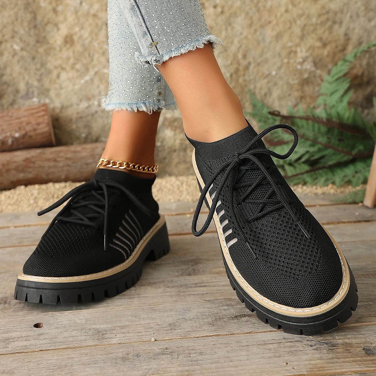 New Women Pure Color Knitted mesh surface Breathable Shoes Fashionable Comfortable Thick Soled Round Toe Non-slip Casual Shoes