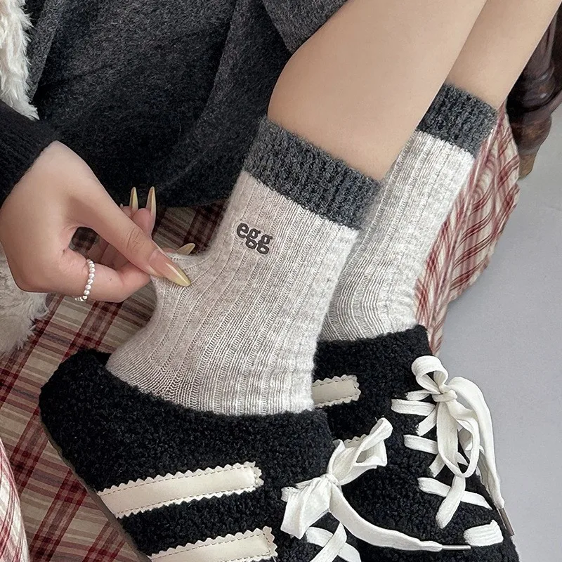 Ladie's جوارب من الصوف الدوبامين المتناقضة إلكتروني التطريز الرجعية Harajuku لطيف منتصف جوارب أنبوبية الشتاء الصوف سميكة الجوارب الدافئة #2