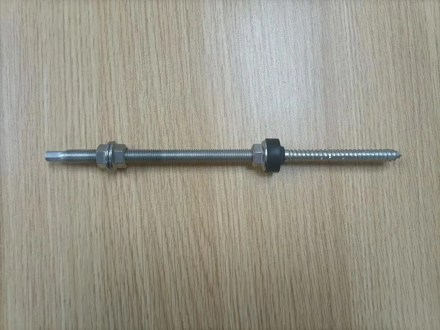 OEM Custom Metal Roof Solar Rail Accessories, PV Mount Fittings, Personalized Solar Energy Hardware Parts for Special Solar Proj