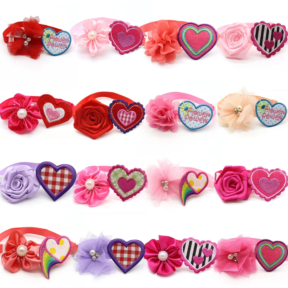 

30/50 Pcs Valentine's Day Puppy Dog Cat Bowties Necktie New Fashion Love Heart Pet Supplies Grooming Accessories Party Dog Ties