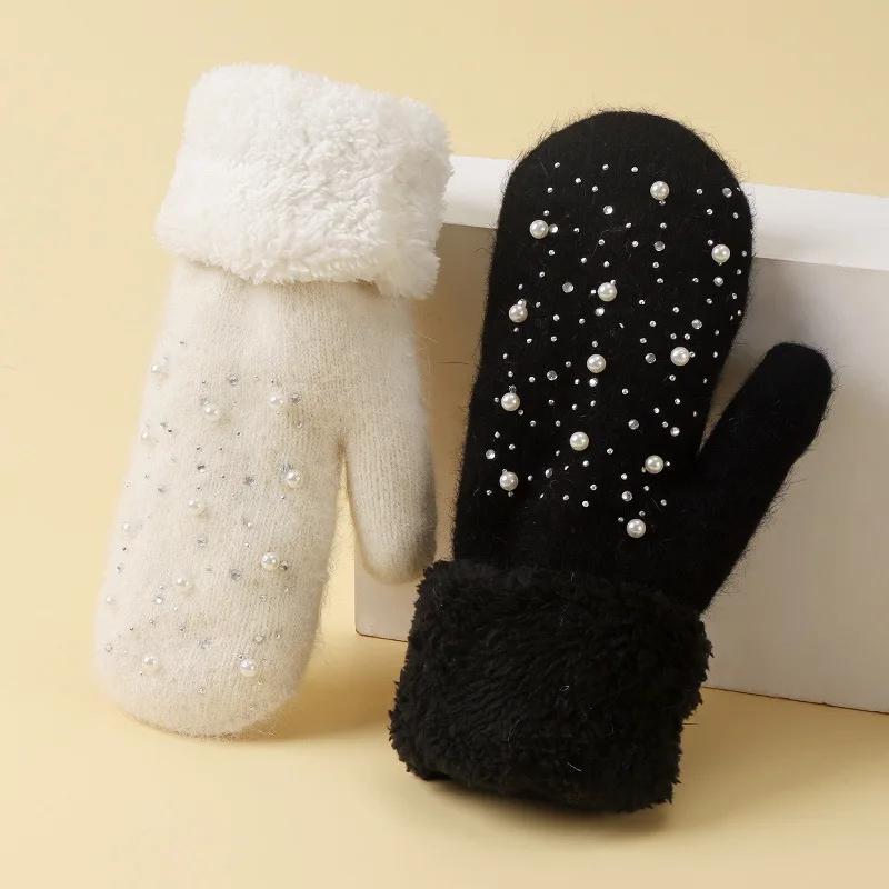 

Women Winter Keep Warm Cute Lovely Sweety Pearl Rhinestones Knitted Gloves Thickened Fashion Cold Protection Mittens