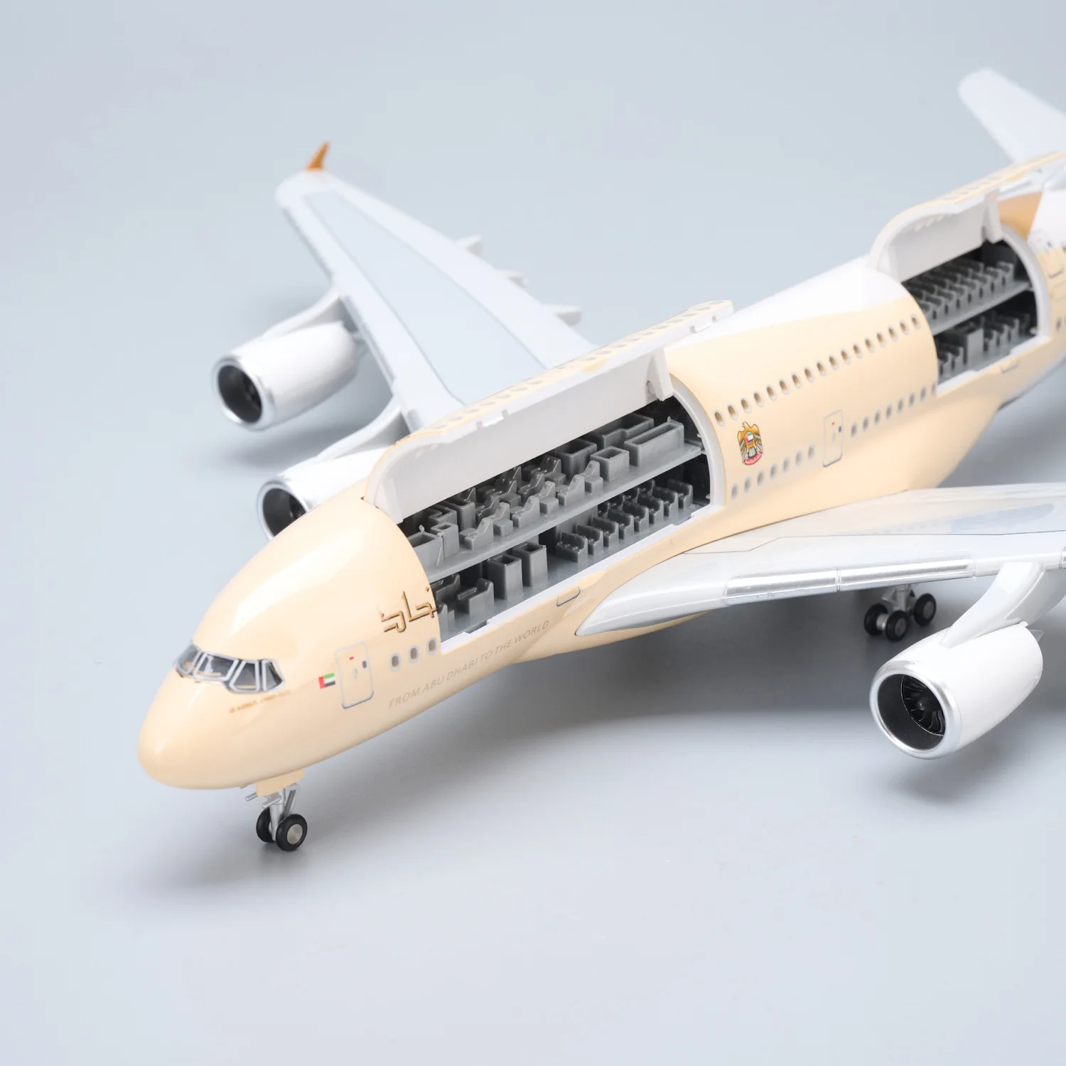 47cm 1/160 Scale Cabin Door Openable Etihad A380 Airplane Model Kit with Landing Gear Wheel For Collection Display or Gift