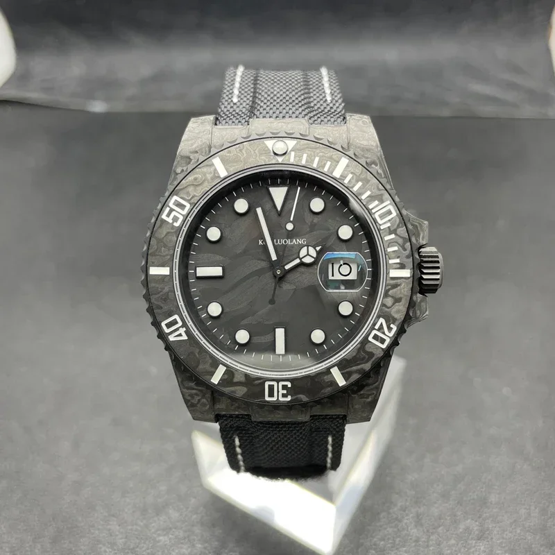 

40mm Men's Mechanical Watch VS Carbon Fiber Case Dandong Caliber 3135 28800 Amplitude Weight 60g strap Lumens bezel