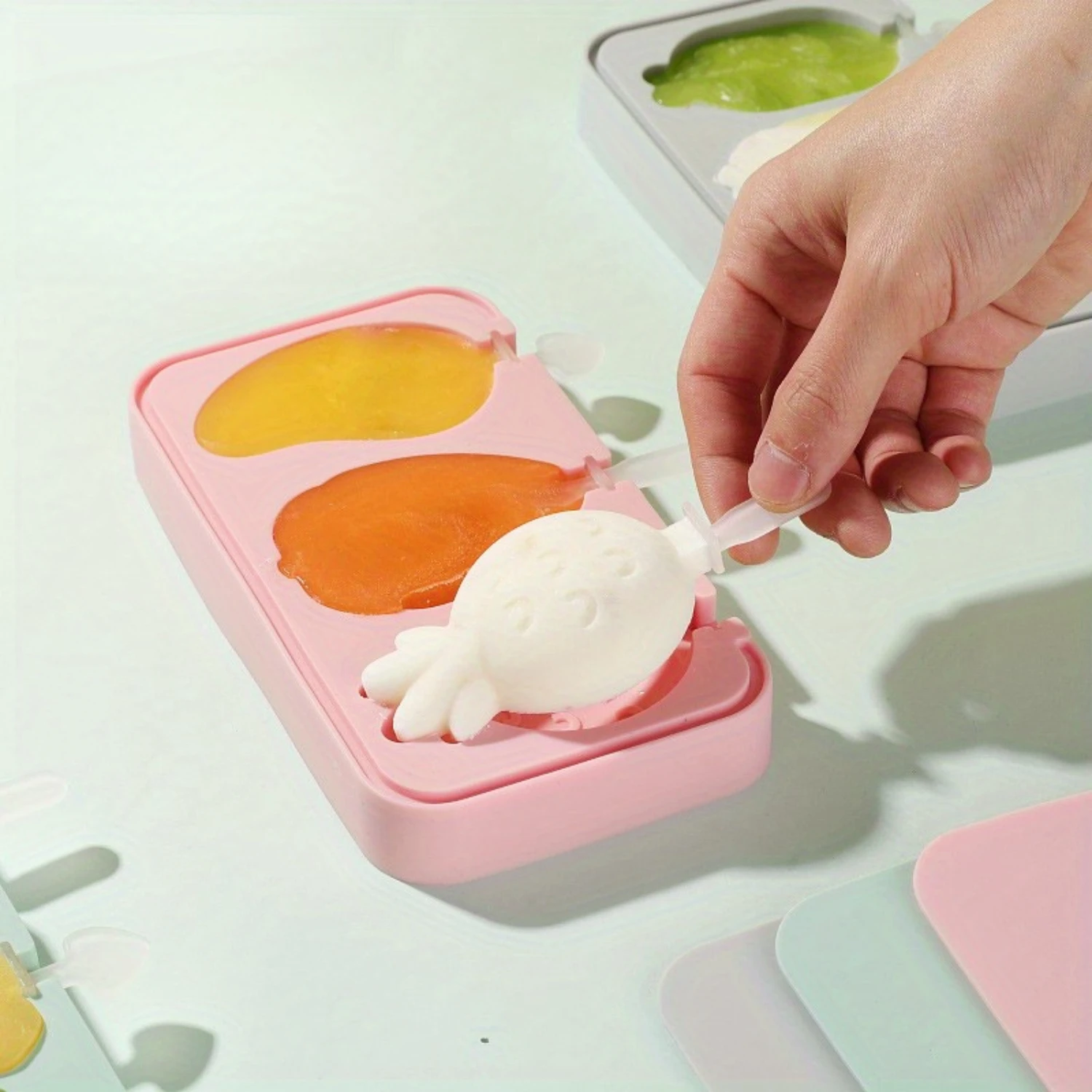 

Food Grade Silicone Ice Cream Mold Set - Easy Release Popsicle and Ice Cube Molds for Household Use