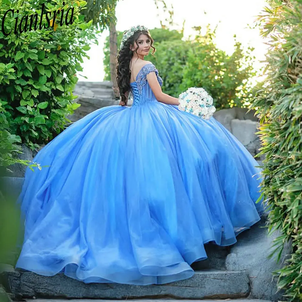 Abiti da principessa Quinceanera semplici azzurri Abito da ballo con spalle scoperte Perline di cristallo Dolce 15 anni Messicano personalizzato