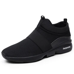 Scarpe da ginnastica da uomo leggere alla moda Scarpe casual da uomo Scarpe da corsa Slip traspiranti su mocassini da uomo resistenti all'usura Zapatillas Hombre