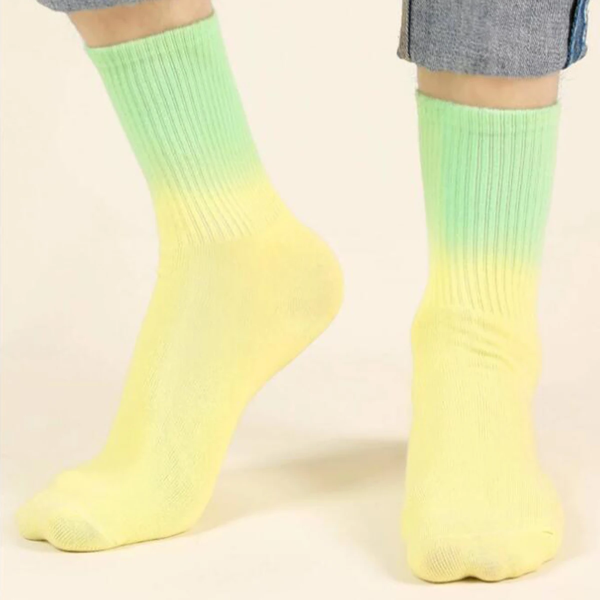 

1 пара носков с принтом тай-дай, европейские и американские уличные модные высокие женские однотонные хлопковые носки, баскетбольные носки для скейтборда