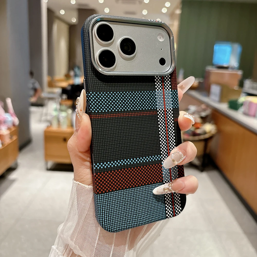 Kohlefaser-Textur Magnetische Hülle für iPhone 17 16 15 14 13 Pro Max Air Ultradünne Legierungs-Linse Kabelloses Laden für Magsafe Cover – Detail 3