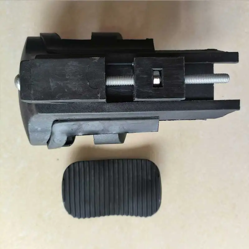 

Crossbar Paw for Car Roof Crossbars, Rack Fix Clip, Luggage Rack Crossbar Fixing Buckle, Van Rain Trough Card Connect Accessory