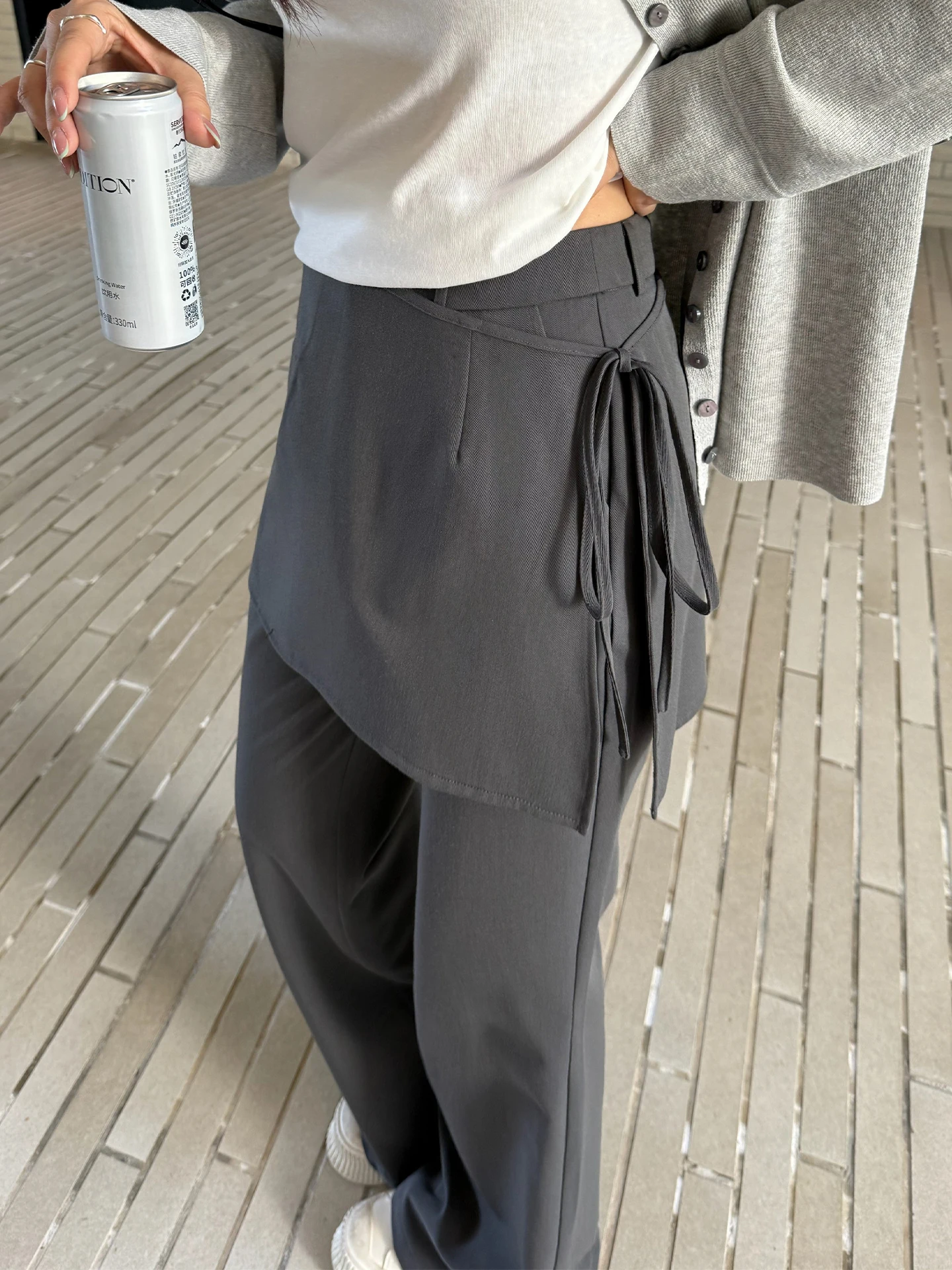 

plus Size Women's Loose Fit Black Straight Leg Pants Belted Design Casual Trousers High Waist Zipper Closure Polyester Blend
