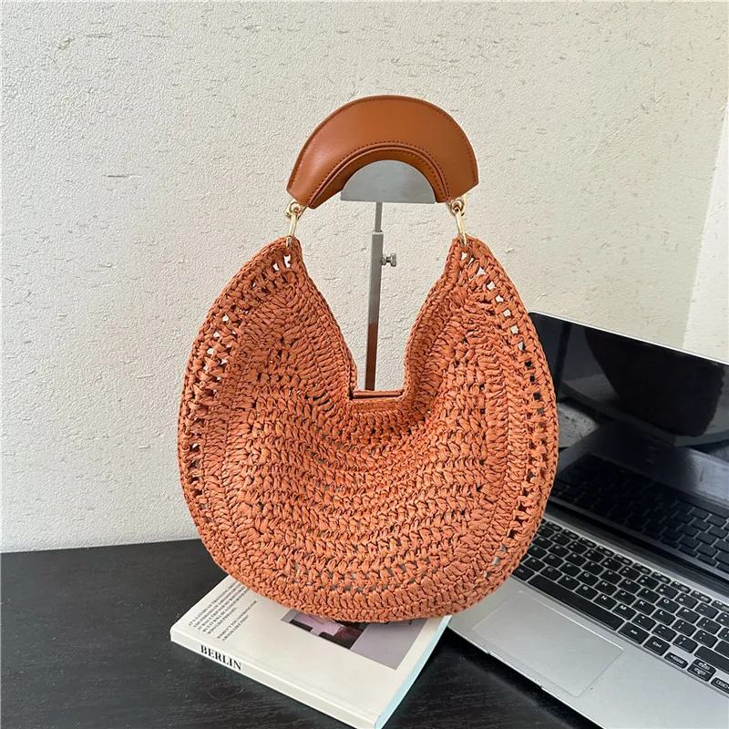 

Designer Woven Bag 2026 New Summer Women's Bag Bohemian Half Moon Straw Bag Fashion Beach Handbag Large Capacity Travel Tote