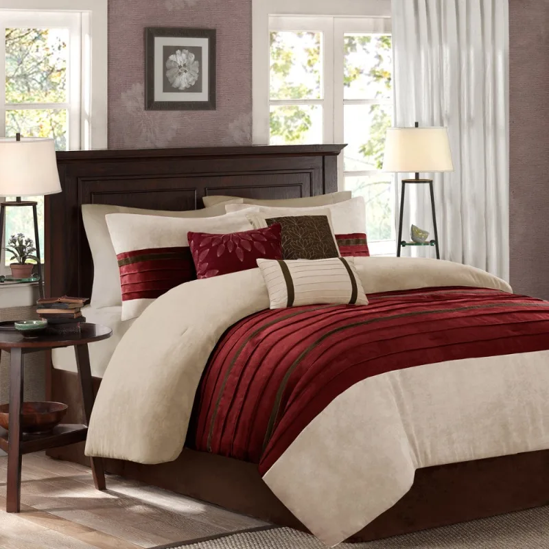 

Modern Bedding Comforter Set Red and White Bed Linens with Pillowcases Bedroom Decor Soft Comfortable Bedding Set