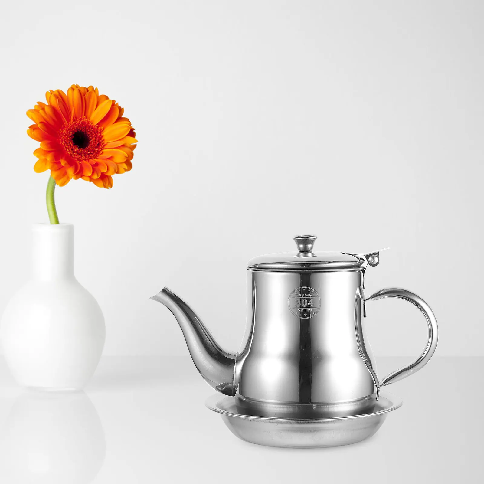 

32oz High-Quality Stainless Steel Oil Dispenser with Filter Soy Sauce Bottle Kitchen Accessory