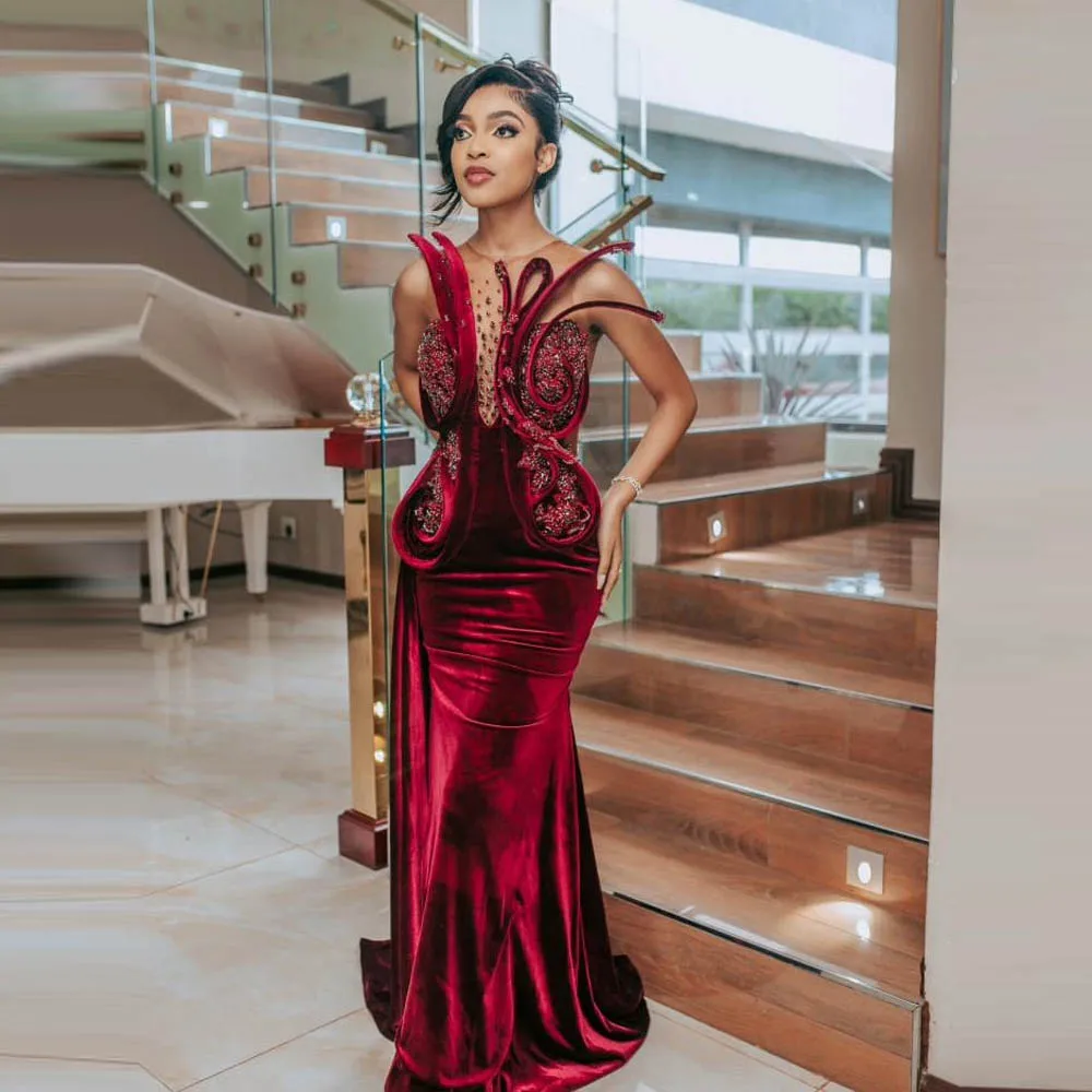 Vestidos de Fiesta de sirena de terciopelo rojo oscuro con cuello transparente, apliques de cuentas, vestido de noche Sexy, vestidos de boda para invitados de niñas negras