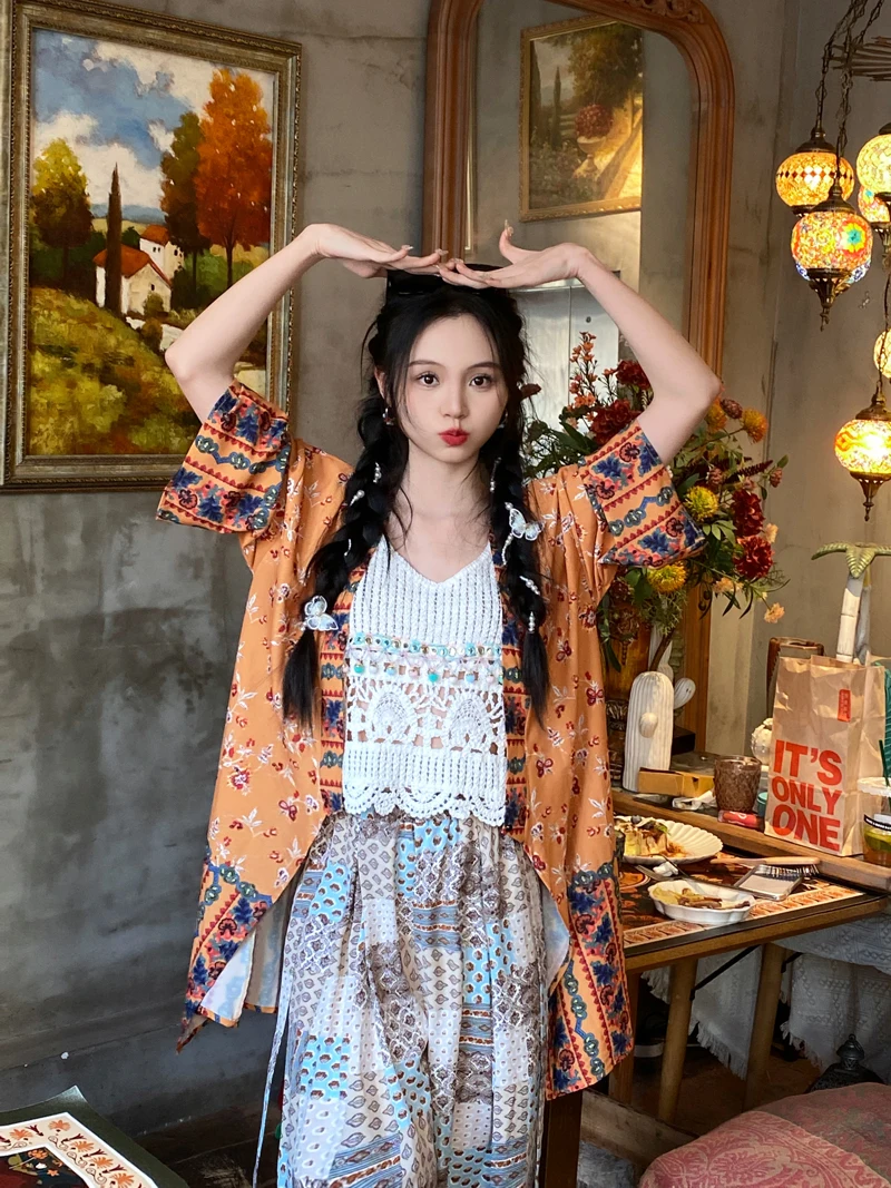 

Vacation Floral Print Bohemian Cardigan Outerwear Sunscreen Medium Length Vintage Style Women's Fashion Outerwear Coat