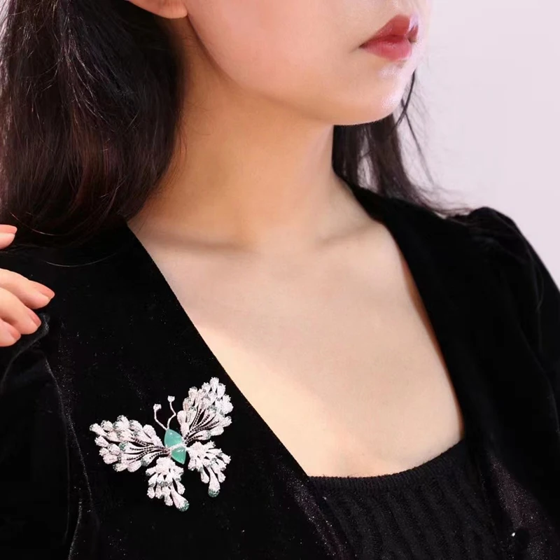 Butterfly Brooch Green Centre 925silver With Zircon Top Quality For Women Fine Fashion Jewelry Free Shipping