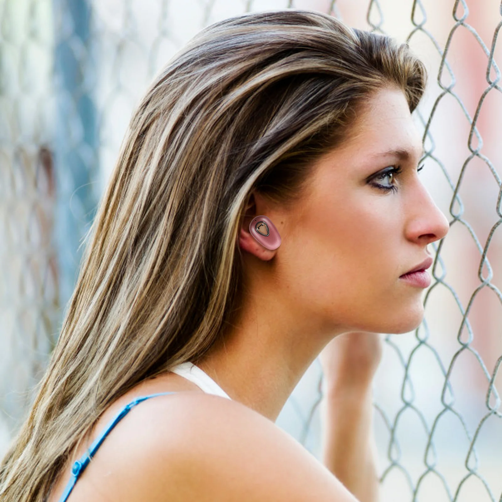 Mini Wireless Earphone in-Ear Headset with Power Display Voice Control Call Music Support NFC V42 Stereo Sound