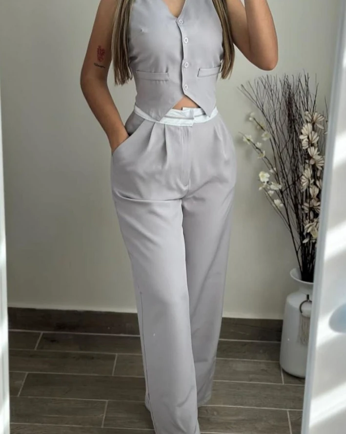 Women\'s Two Piece Elegant Commuting V-Neck Buttoned Vest Top and Contrast Paneled High Waist Pocket Design Wide Leg Pants Set