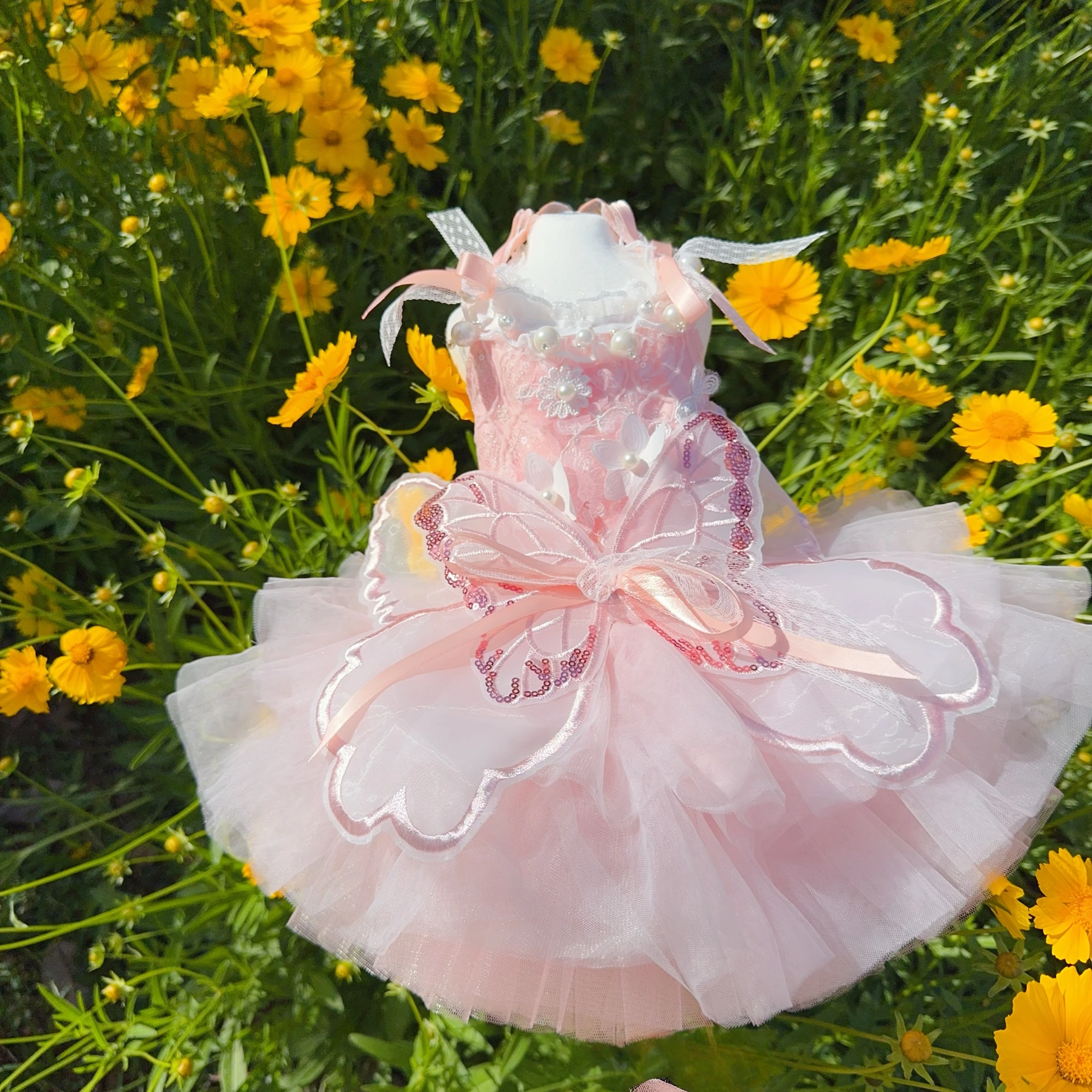 Luxury Korean Pink Pet Dog Cat Dress Handmade Lace Butterfly Flower Decor Long Tail Cake Style for Small Medium Poodles