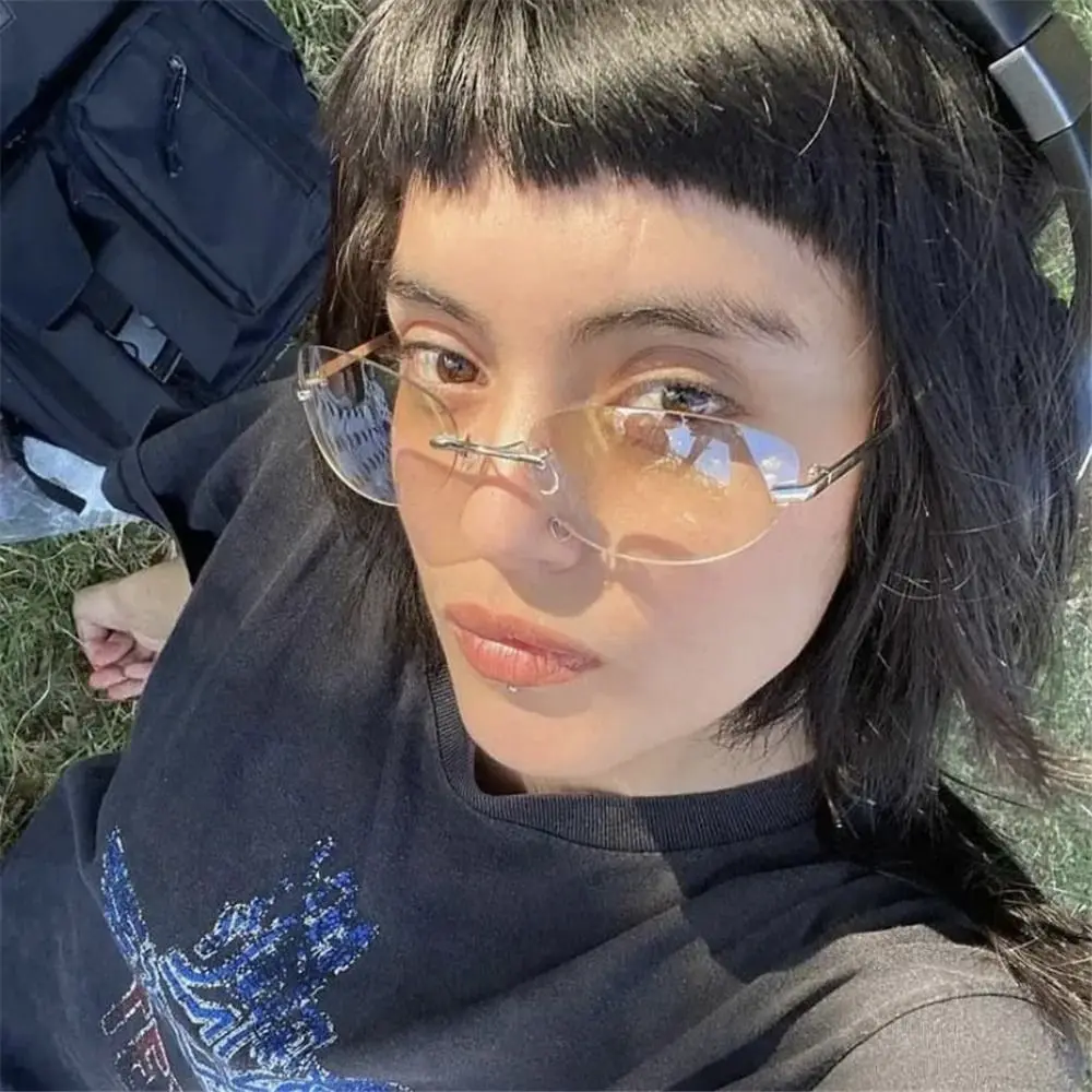 نظارات شمسية كلاسيكية بيضاوية بدون شفة ملفوفة حول نظارات شمسية UV400 2000 Y2K ظلال متدرجة للنساء والرجال