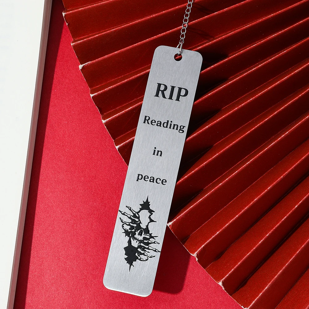 

1pc Skull ‘RIP’ Bookmark, Stainless Steel Book Accessories for Women Book Lovers, Fun Gifts, Office Supplies Reading Markers