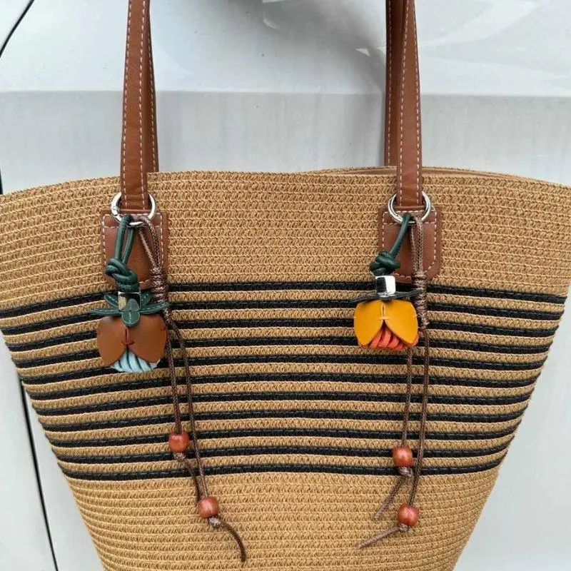 

PU Leather Pine Cone Flower Charm For Women's Bags Fashion High-end Durable Exquisite Workmanship Bag Decoration Bag Accessories