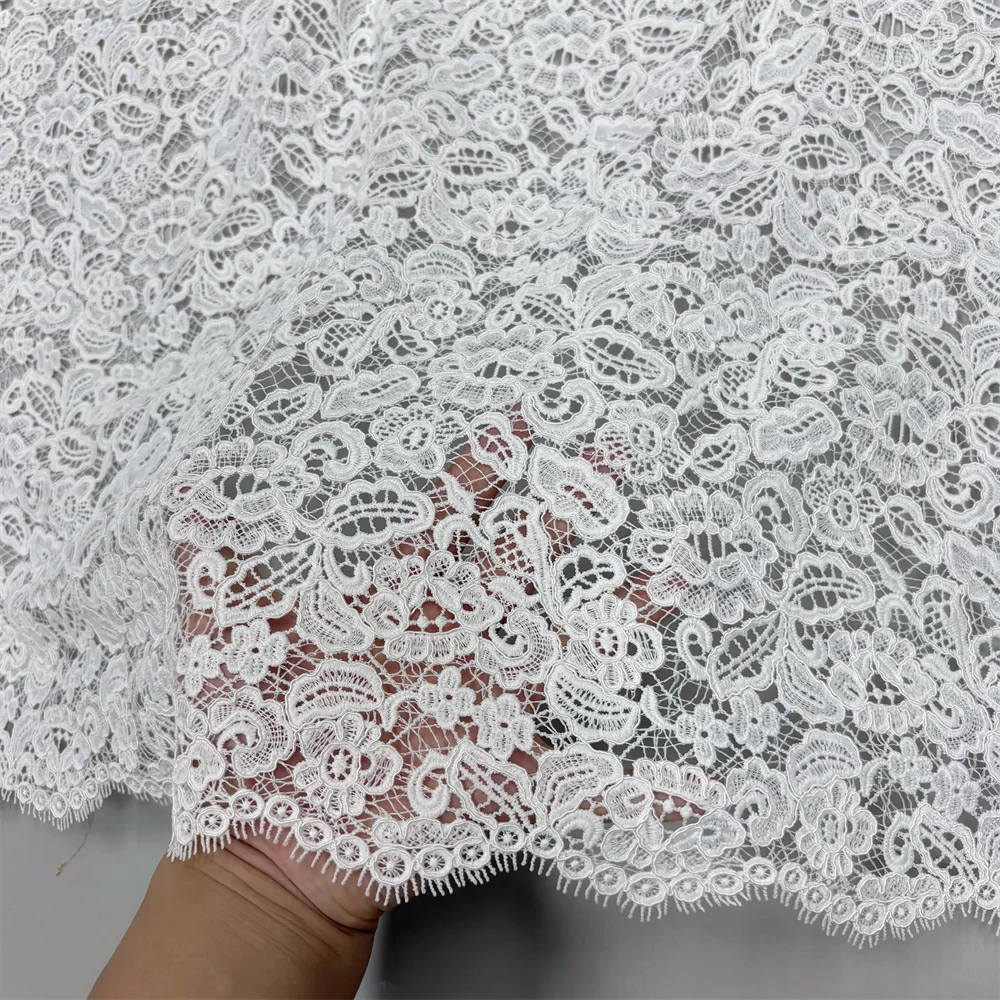 2026 Afrikanischer Stoff Luxuriöse Hochwertige Spitze Wasserlösliche Bestickte Modische Weiche Weiße Spitze 5 Yards – Detail 9