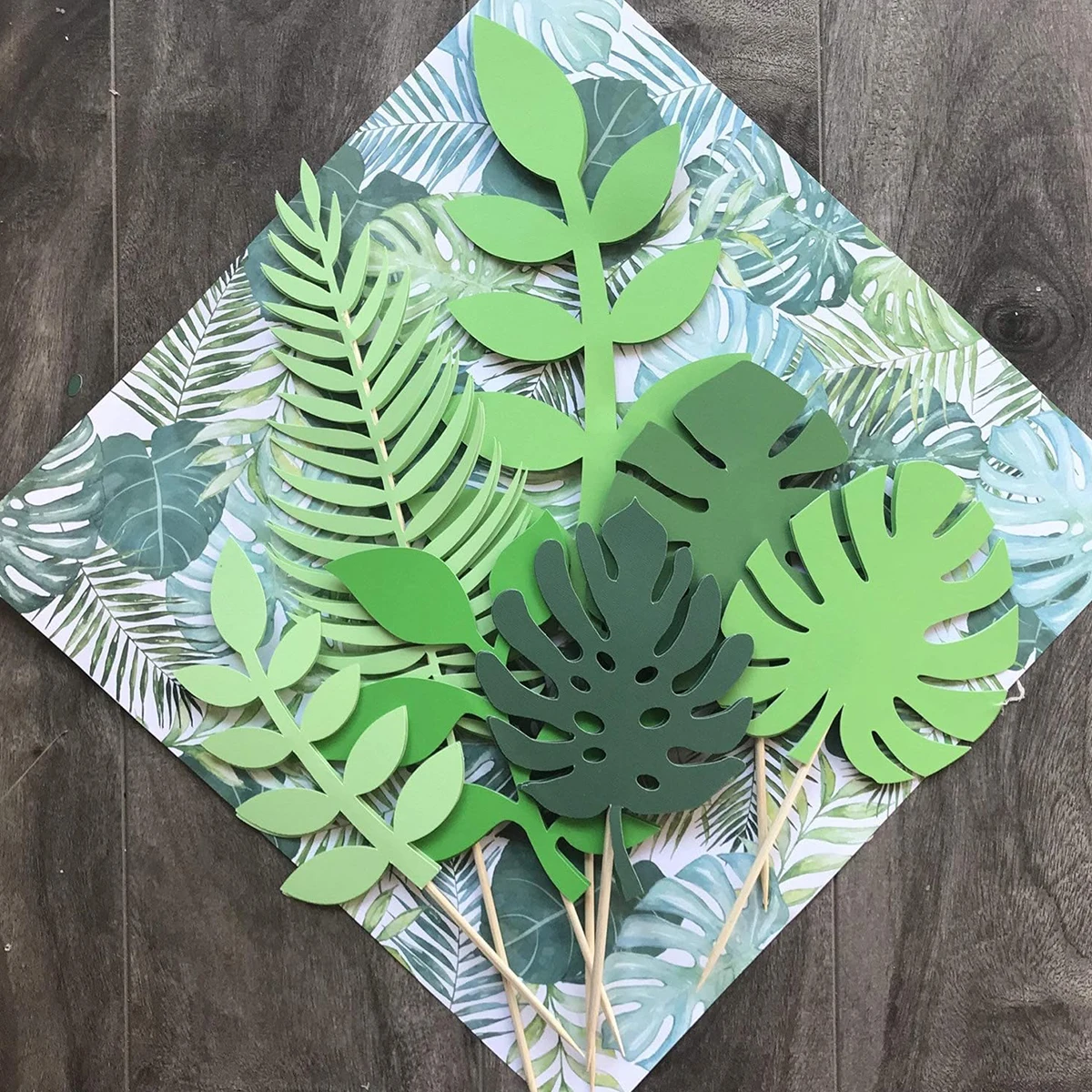 7Pcs Glittery Tropical Leaves Cake Topper Palm Leaf Cake Topper for Jungle Theme Birthday Party Decor Safari Baby Shower Decor