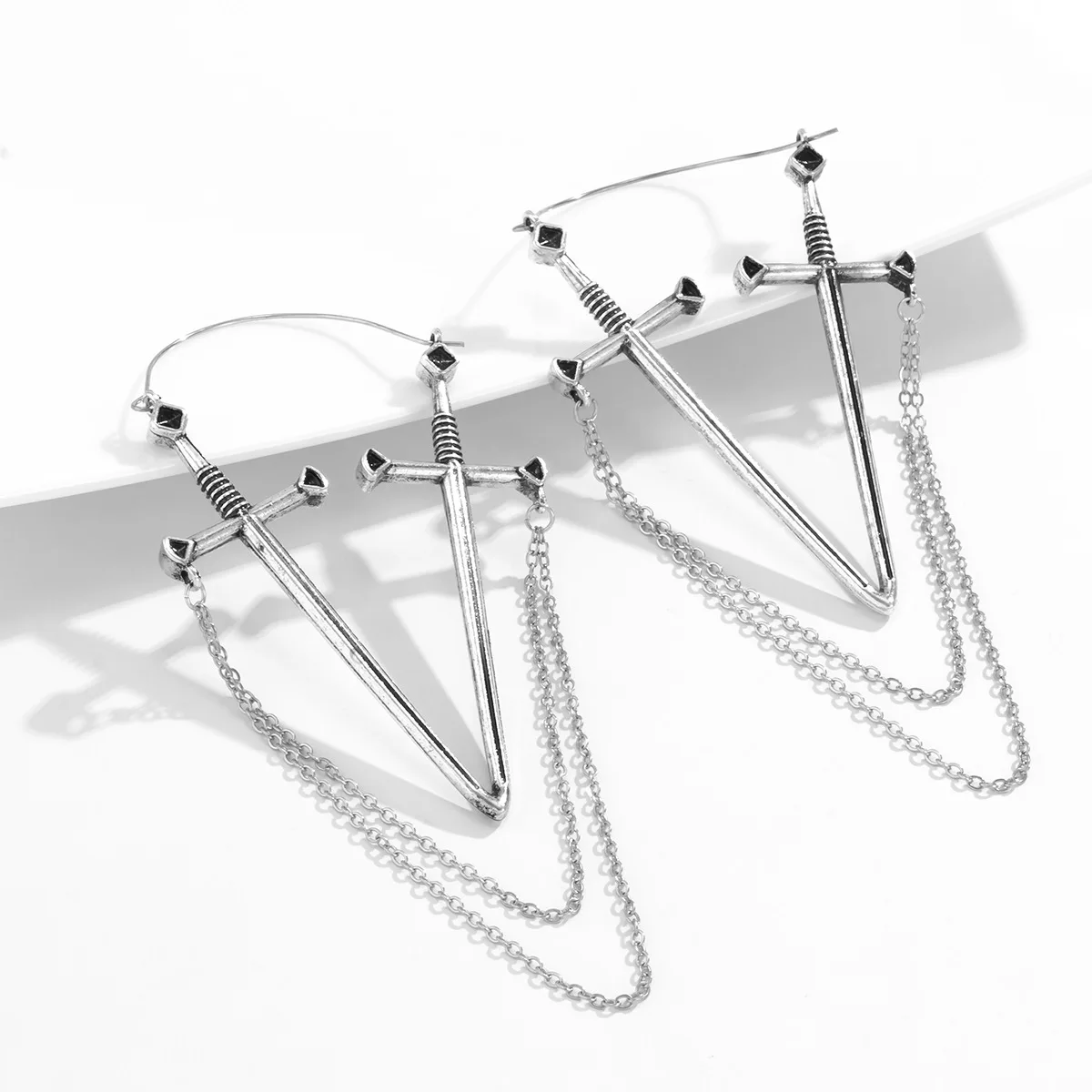 European and American Personality Exaggerated Sword-shaped Earrings Female Creative V-shaped Sweet and Cool Metal Earrings