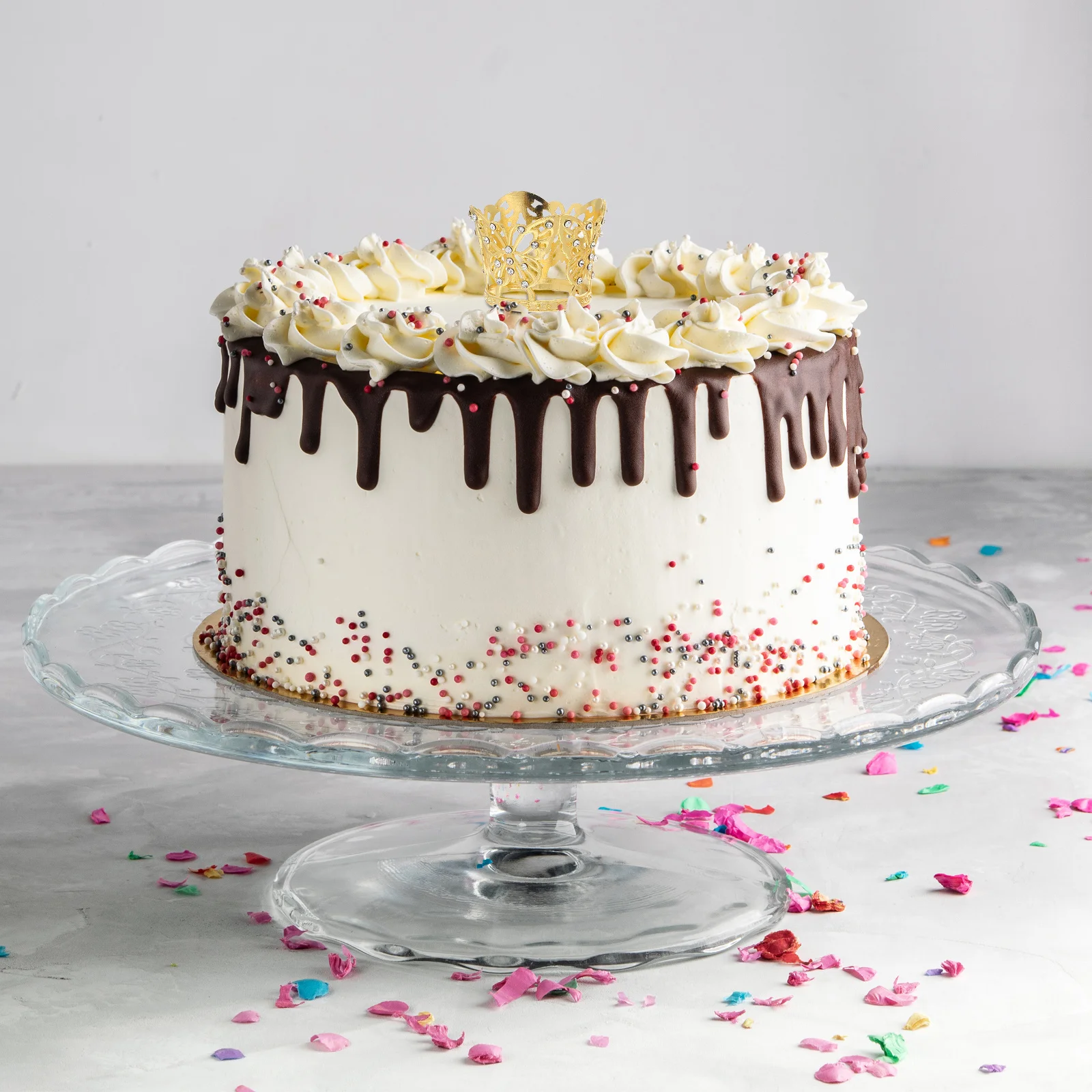 เครื่องประดับตกแต่งเค้กมงกุฎผีเสื้อประดับเพชรเทียมขนาดเล็ก 3 ชิ้น สำหรับงานวันเกิด งานแต่งงาน และช่อดอกไม้