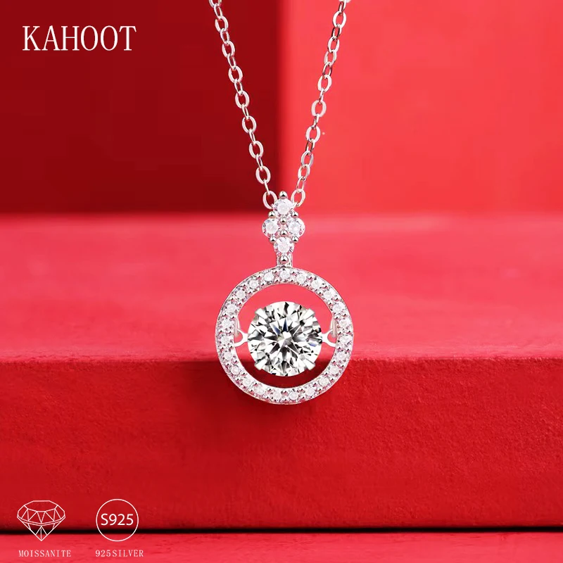 925 Sterling Silver 1 Carat Moissanite Beating Heart Necklace Fashion Casual Design Light Luxury Niche Senior Ladies