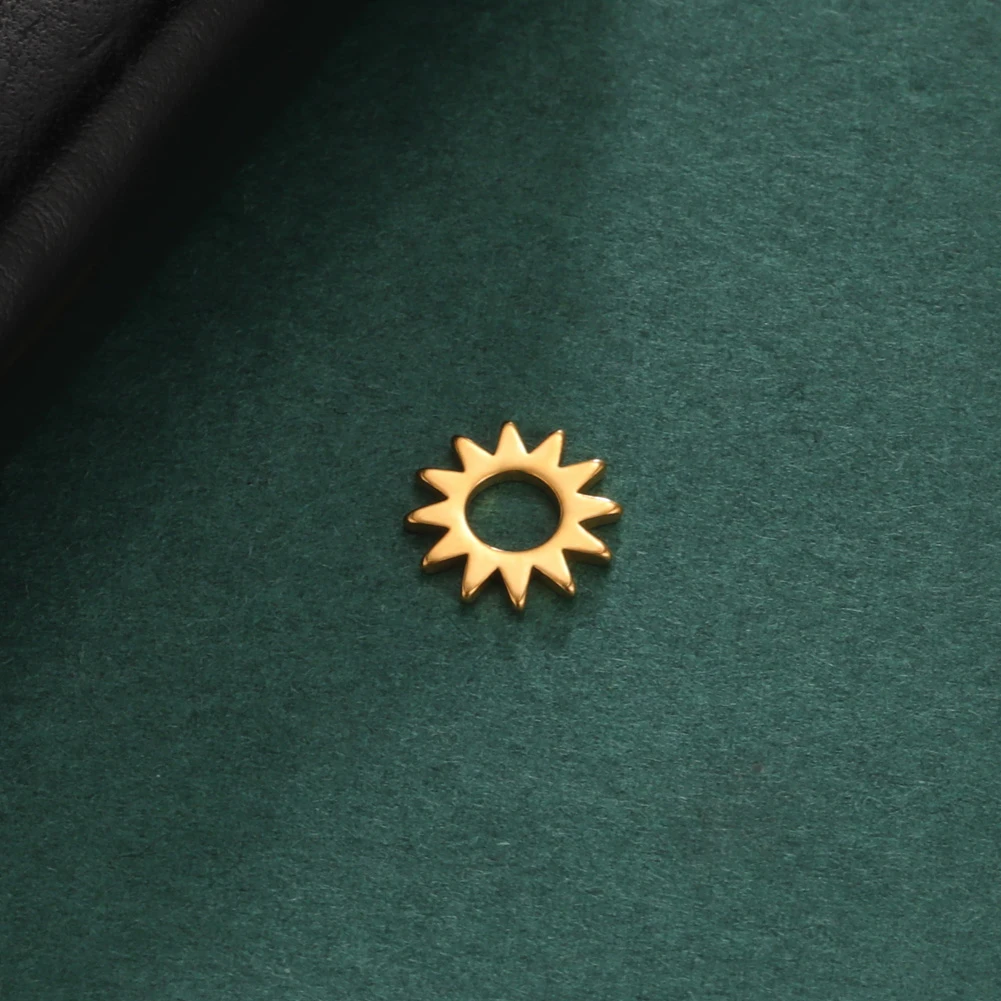 여성 남성용 5개 세트 속이 빈 태양 펜던트 금색 스테인리스 스틸 참 패션 해바라기 쥬얼리 선물 액세서리