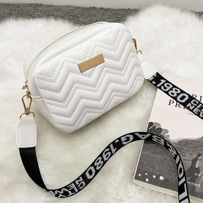 Fashion Wave Pattern Women Shoulder Bag Solid Color Crossbody Bag Pu Leather Wide Shoulder Strap Bag Purse Female Handbags