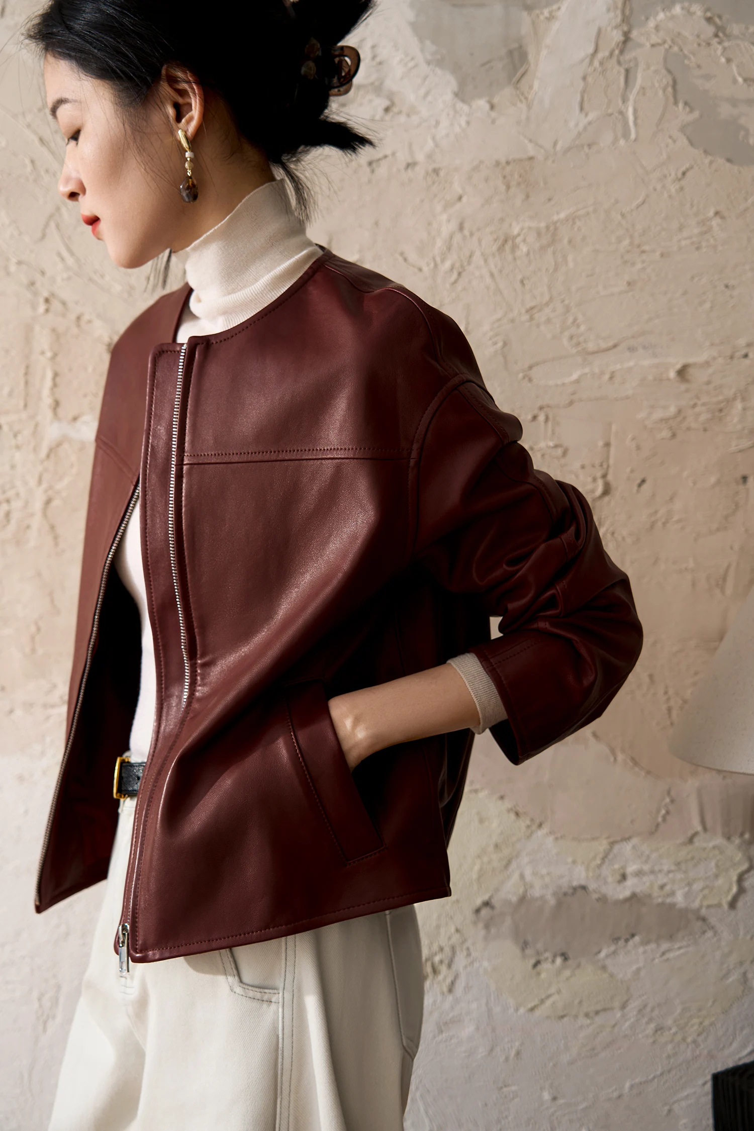 BirdTree, Sheep Leather Elegant Coat, Women Long Sleeve Zipper, French Vintage Office Lady Jacket, 2024 Autumn Winter C48847QC