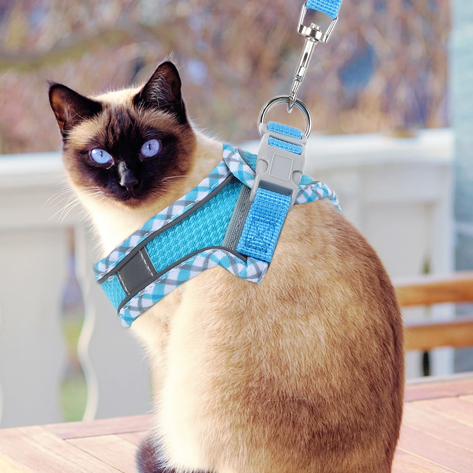 

Adjustable Kitten Harness Vest for Small Cats Pet Accessory Reflective Strips Lightweight Durable Outdoor Dog Collar Leash Set