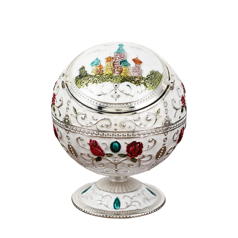 Creative personality ashtray with lid Creative home decoration Metal European style ashtray