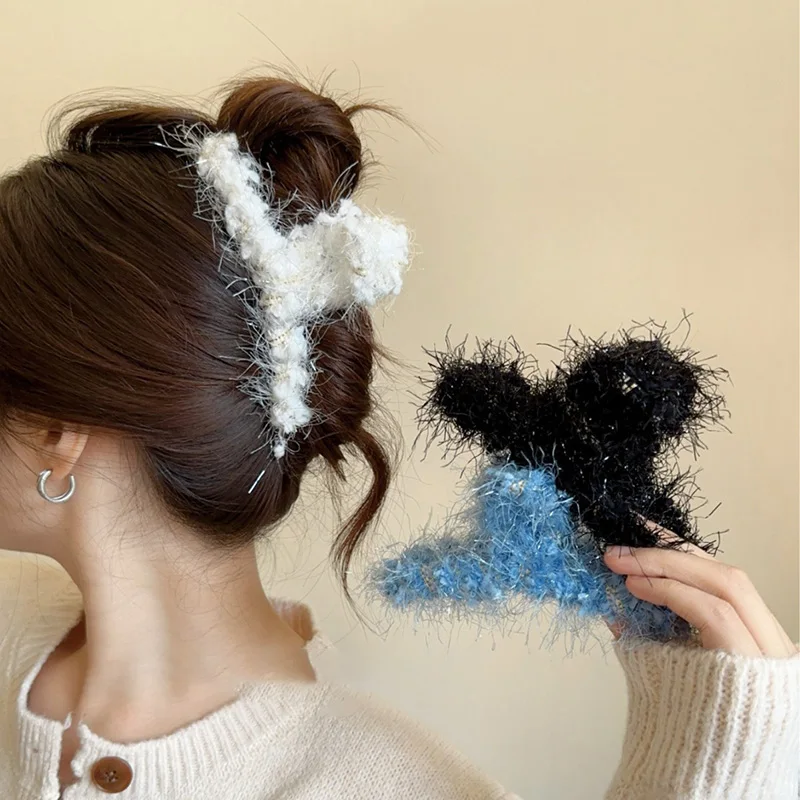 New Korean Plush Hair Clips Autumn Winter Cute Solid Color Claw Clip One-Word Simple Shark Clip Sweet Hair Accessories for Women