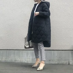 Chaquetas acolchadas de algodón para mujer, Parkas largas con capucha, bolsillos con cremallera, abrigos de estilo japonés coreano, negro sólido, informal, invierno, nuevo