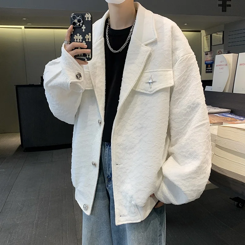 

Повседневная мужская куртка с вышивкой, осенняя, свободного кроя, с воротником-стойкой, модная и стильная, в корейском стиле, молодежная верхняя одежда