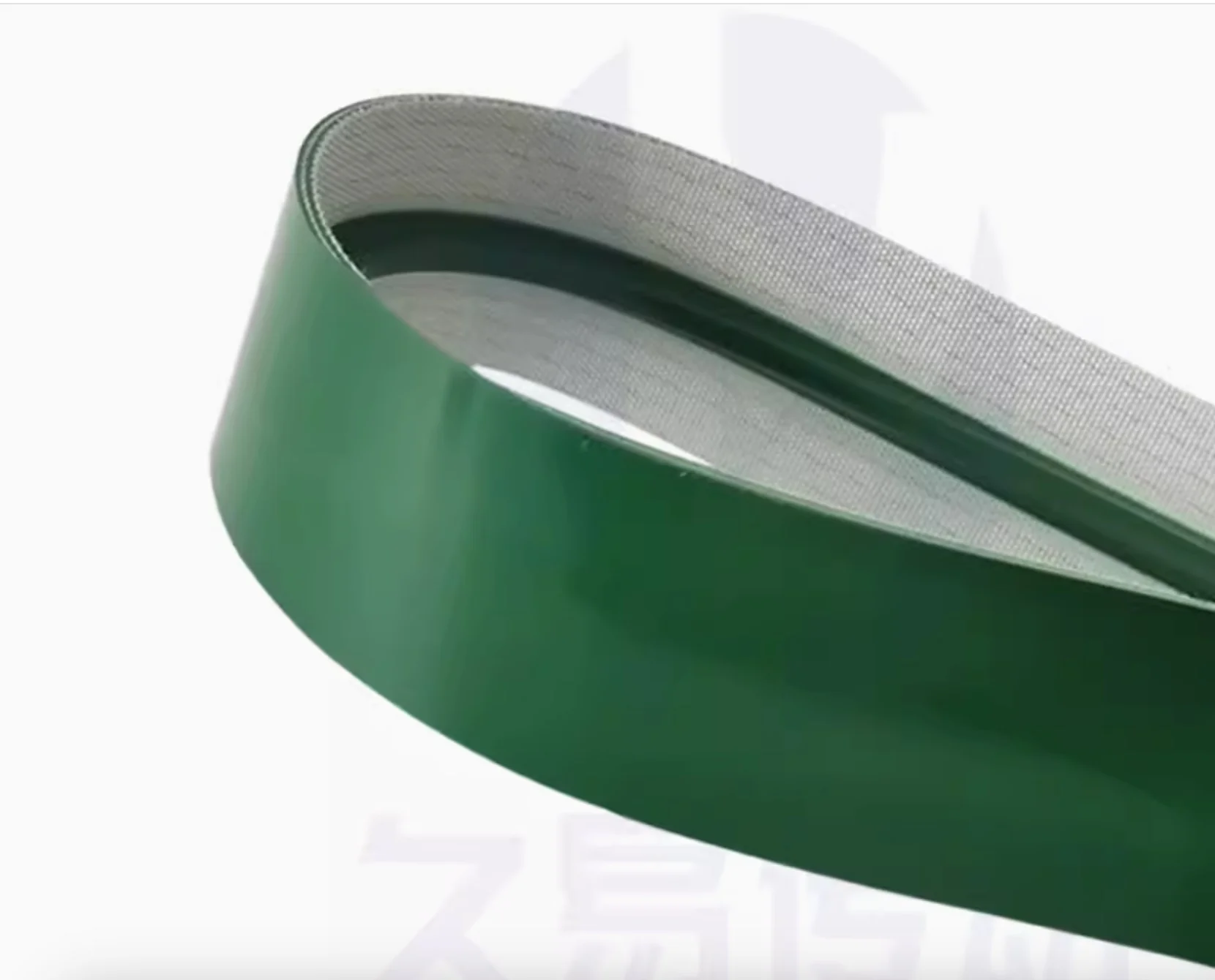 

Периметр: 2750x40x2 мм (додайте направляющую полоску 4x6 мм), зеленая конвейерная лента из ПВХ.