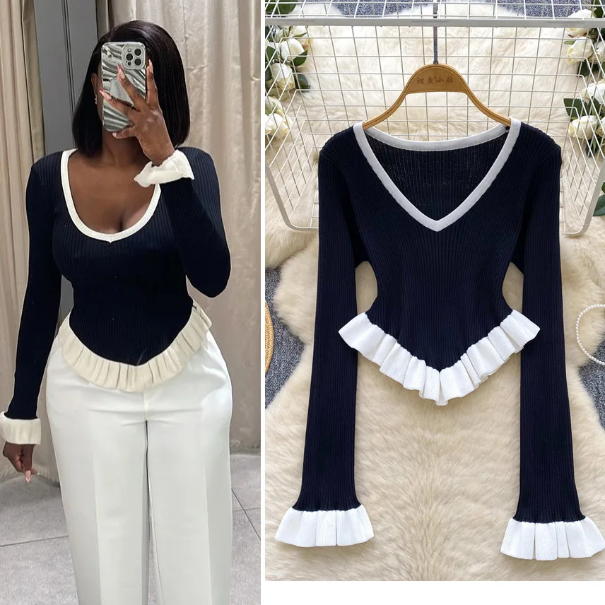 

2026 Spring New Contrast Stripe Knit Sweater Ruffle Hem Flared Sleeves Slim Fitted Versatile Top For Layering & Outer Wear