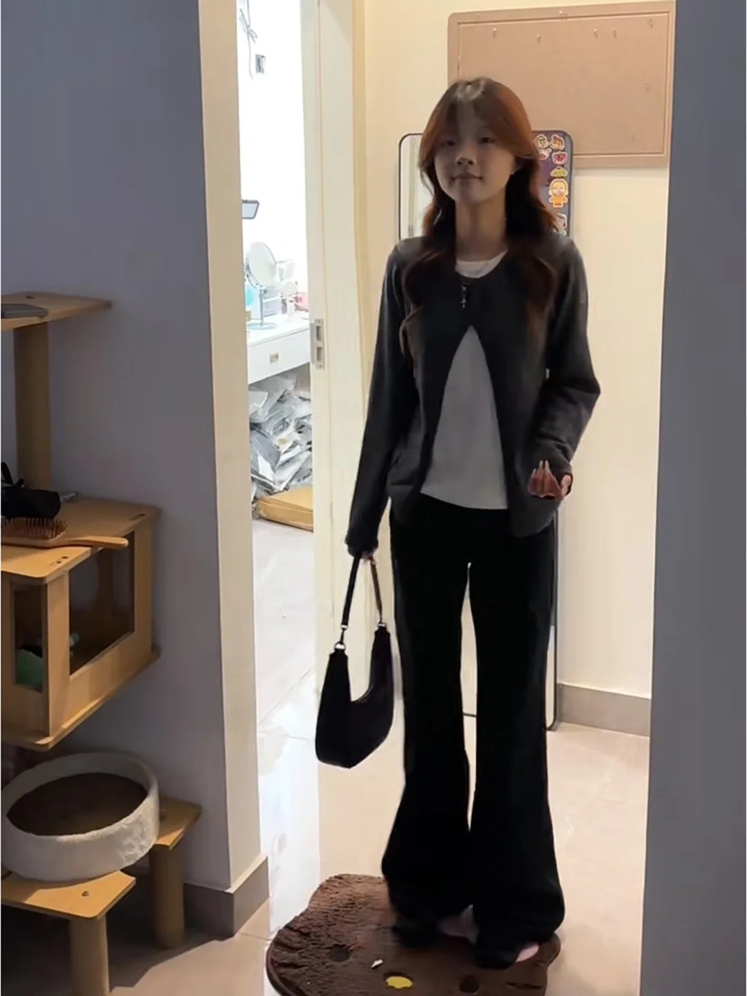 Color Block Long Sleeve Knitted Sweater Women's round Neck Loose Fit Autumn Outerwear Versatile Slimming Lazy Style Fashionable