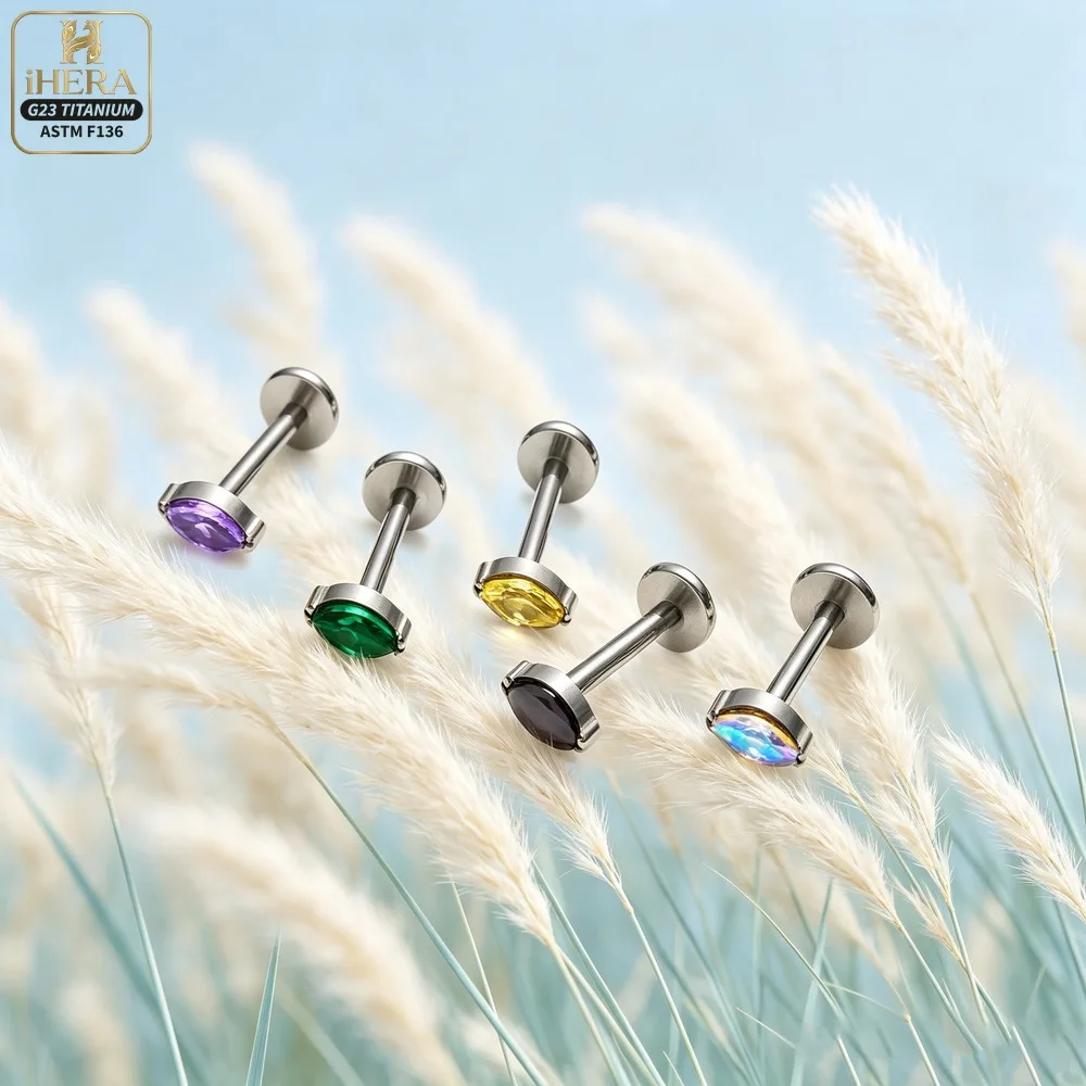Glitzernde CZ-Besetzte Basis-Titan-Piercing-Körperschmuckstücke im Großhandel für Nasen-, Conch-, Helix-, Tragus-, Labret-, Augenbrauen-, Knorpel- und Ohrstecker. – Detail 17